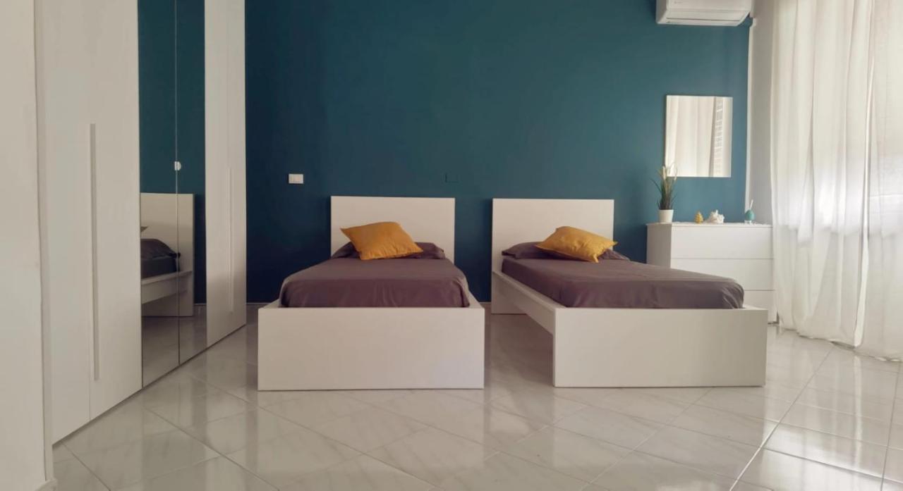 A Due Passi Dal Mare B&B Scalea Buitenkant foto