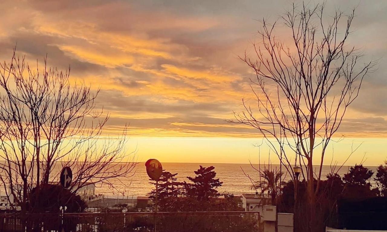 A Due Passi Dal Mare B&B Scalea Buitenkant foto