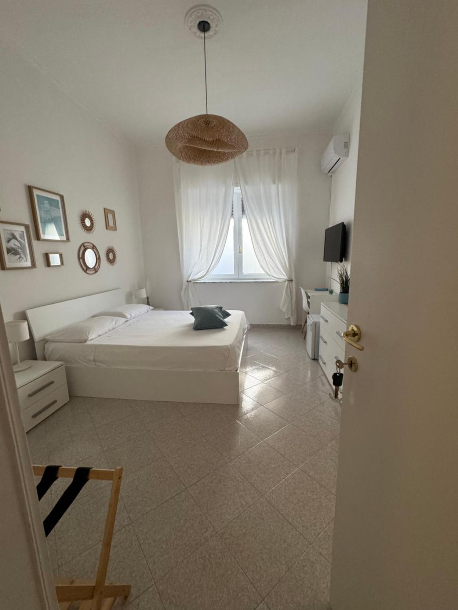 A Due Passi Dal Mare B&B Scalea Buitenkant foto